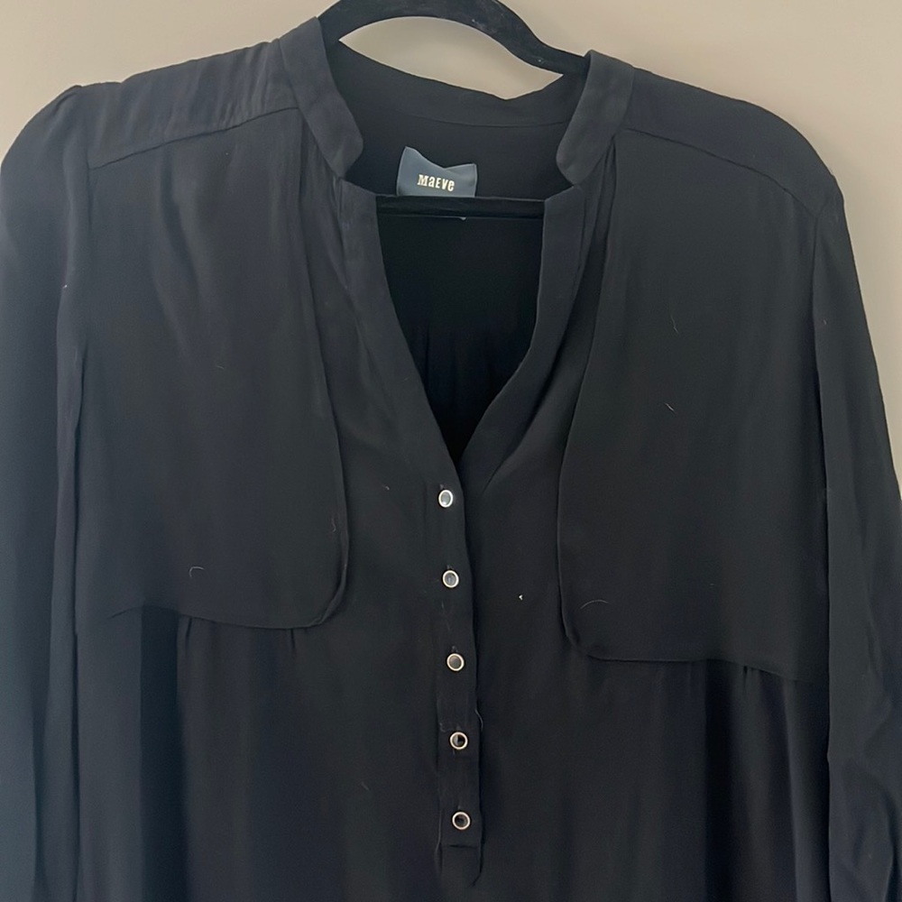 Lightweight, Basic, Black Dress With Accent Butto… - image 4